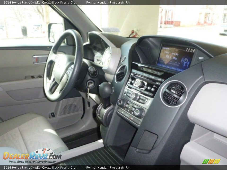 2014 Honda Pilot LX 4WD Crystal Black Pearl / Gray Photo #6