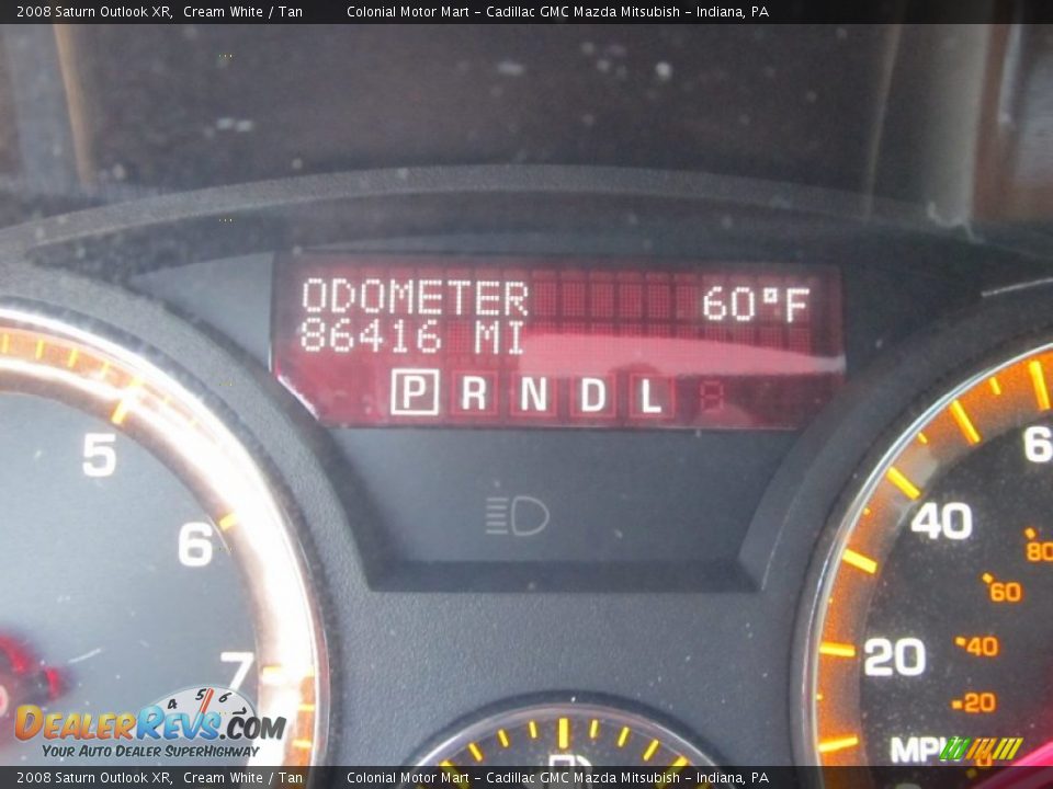 2008 Saturn Outlook XR Cream White / Tan Photo #20