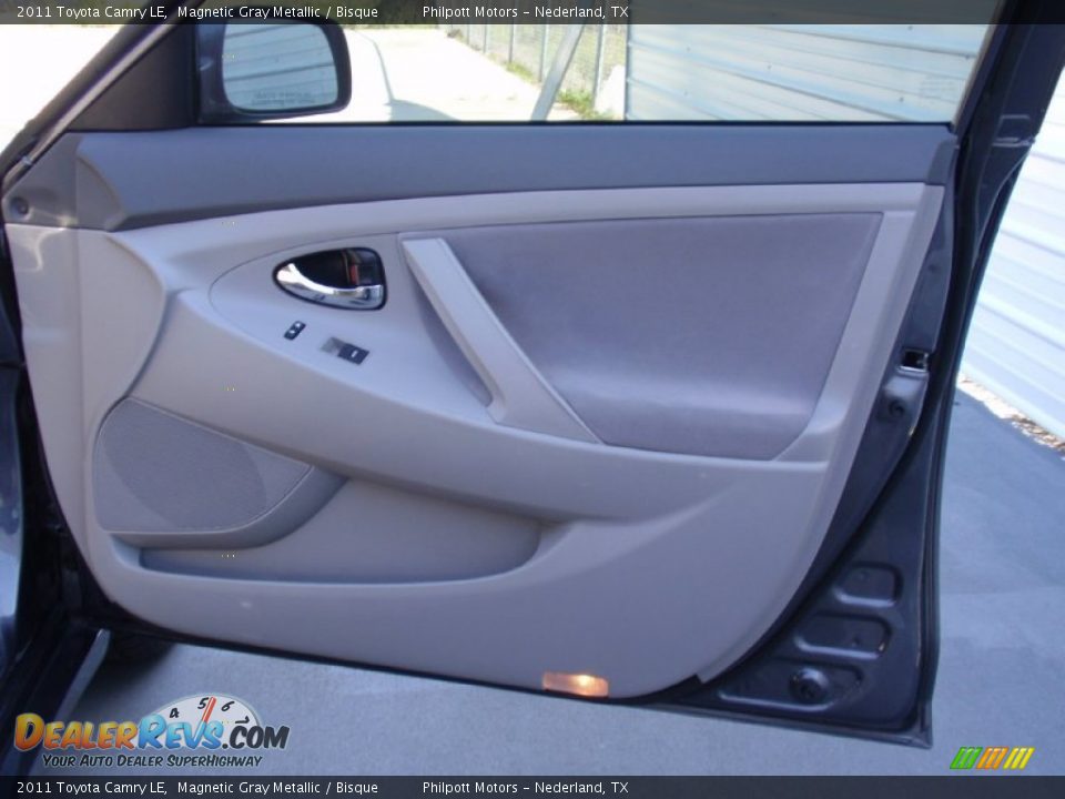2011 Toyota Camry LE Magnetic Gray Metallic / Bisque Photo #22