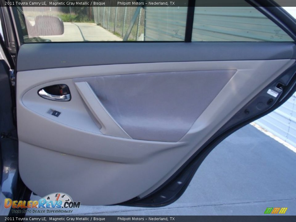 2011 Toyota Camry LE Magnetic Gray Metallic / Bisque Photo #26