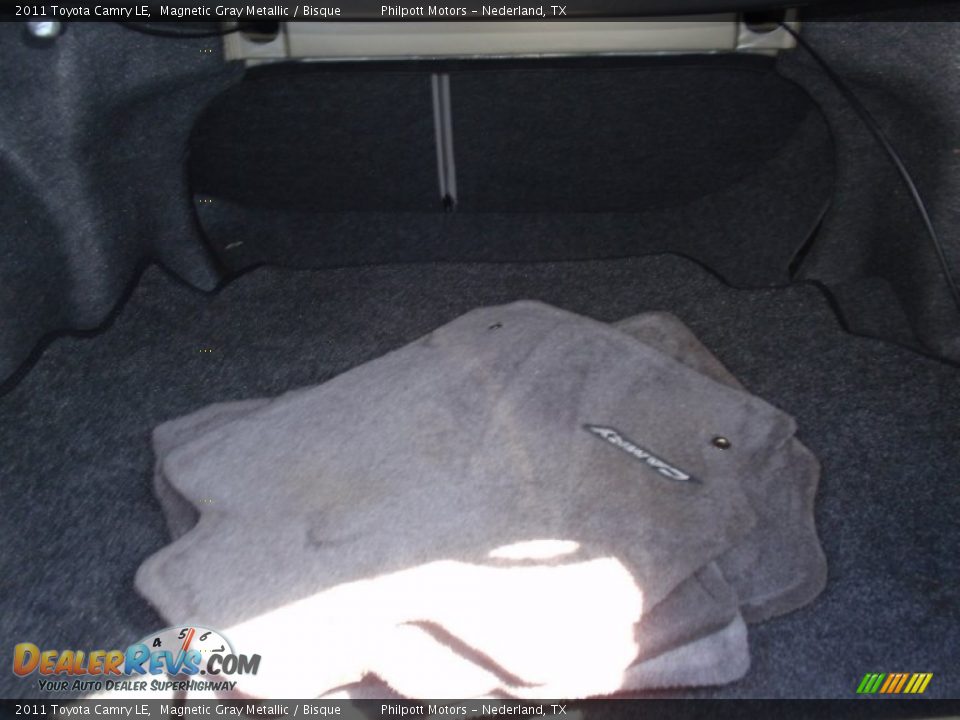 2011 Toyota Camry LE Magnetic Gray Metallic / Bisque Photo #29