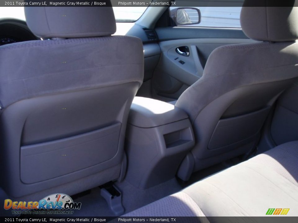 2011 Toyota Camry LE Magnetic Gray Metallic / Bisque Photo #31