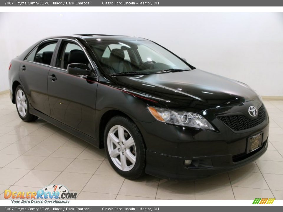 2007 Toyota Camry SE V6 Black / Dark Charcoal Photo #1