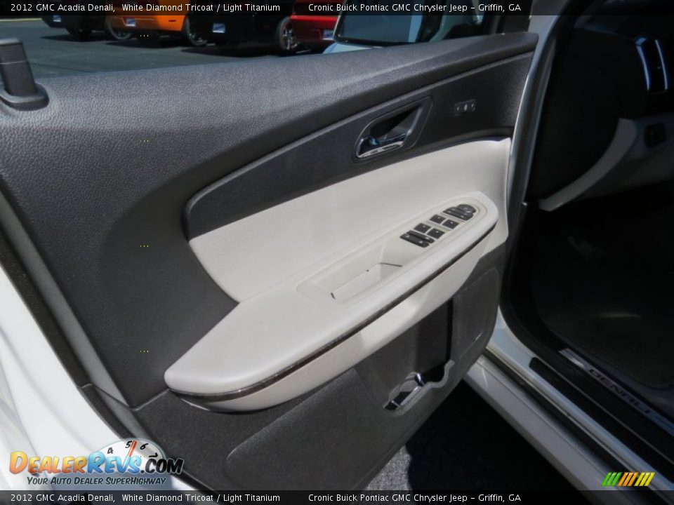 2012 GMC Acadia Denali White Diamond Tricoat / Light Titanium Photo #12