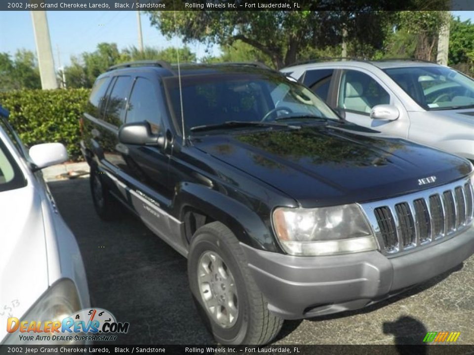 2002 Jeep Grand Cherokee Laredo Black / Sandstone Photo #2