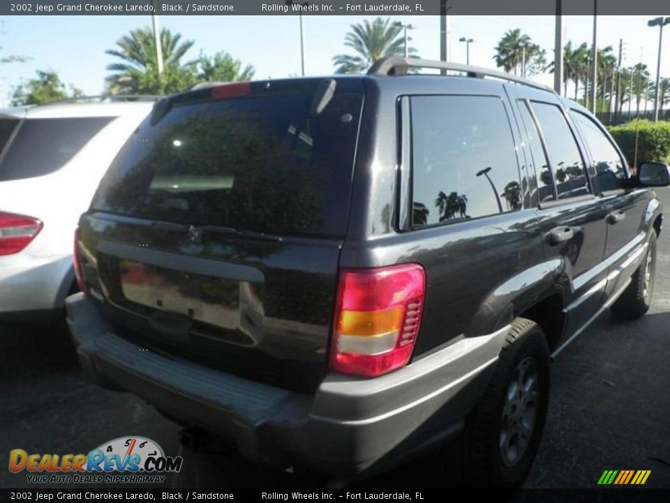 2002 Jeep Grand Cherokee Laredo Black / Sandstone Photo #3