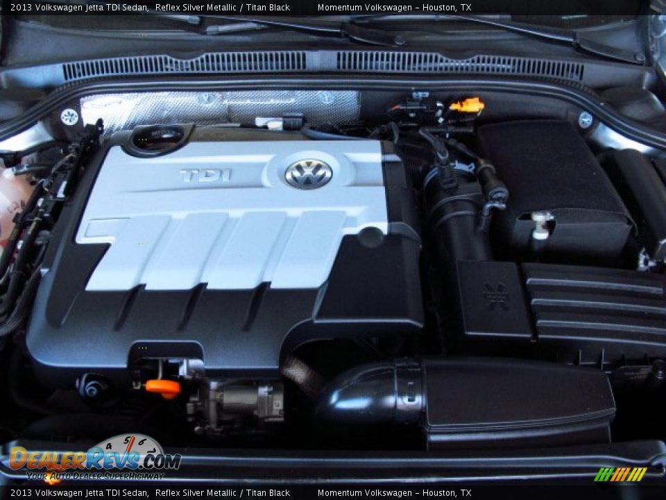 2013 Volkswagen Jetta TDI Sedan Reflex Silver Metallic / Titan Black Photo #32