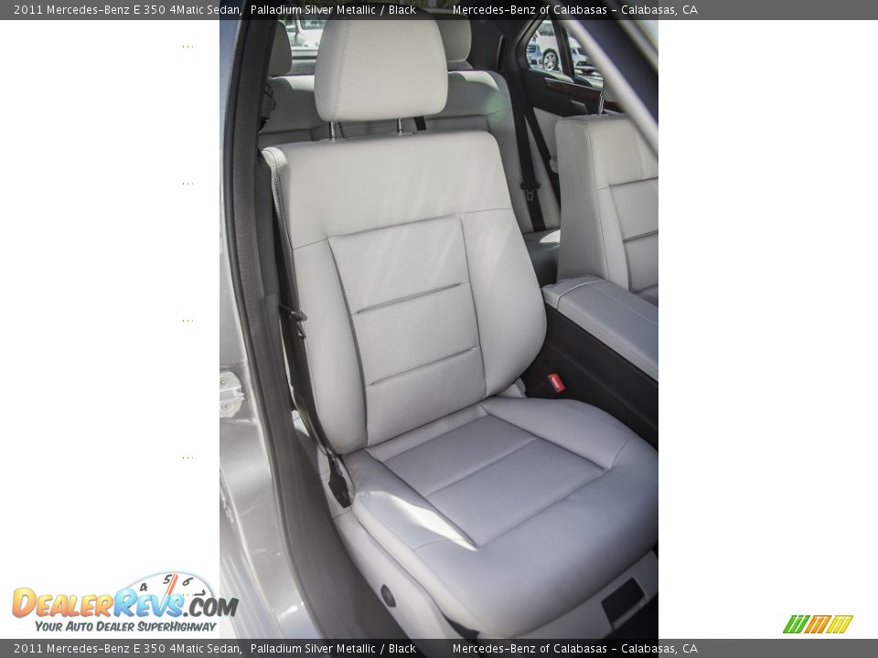2011 Mercedes-Benz E 350 4Matic Sedan Palladium Silver Metallic / Black Photo #24