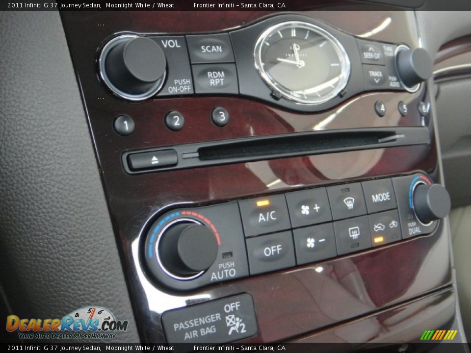 2011 Infiniti G 37 Journey Sedan Moonlight White / Wheat Photo #13