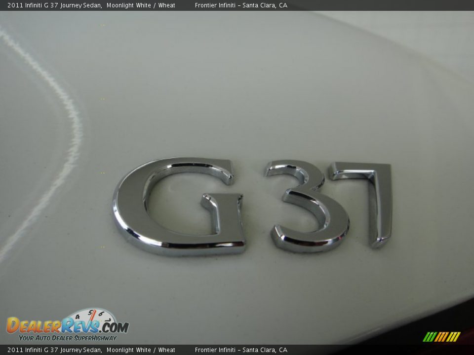 2011 Infiniti G 37 Journey Sedan Moonlight White / Wheat Photo #23