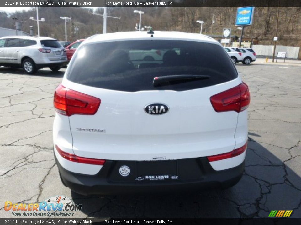 2014 Kia Sportage LX AWD Clear White / Black Photo #7