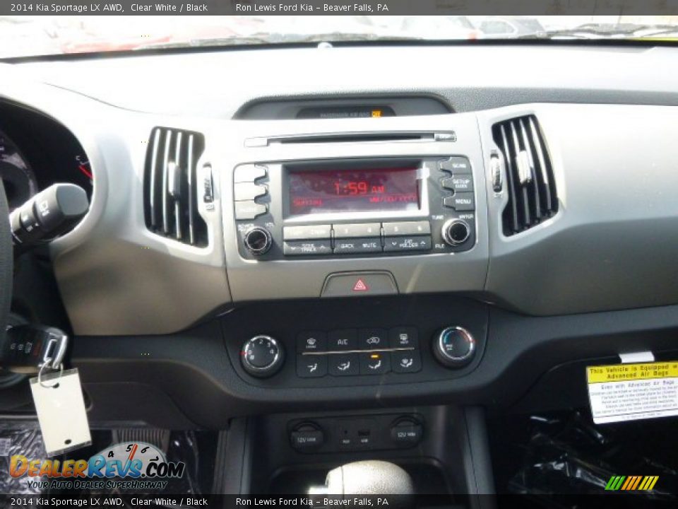 2014 Kia Sportage LX AWD Clear White / Black Photo #16