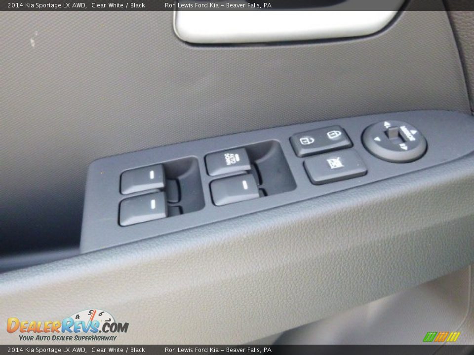 2014 Kia Sportage LX AWD Clear White / Black Photo #19