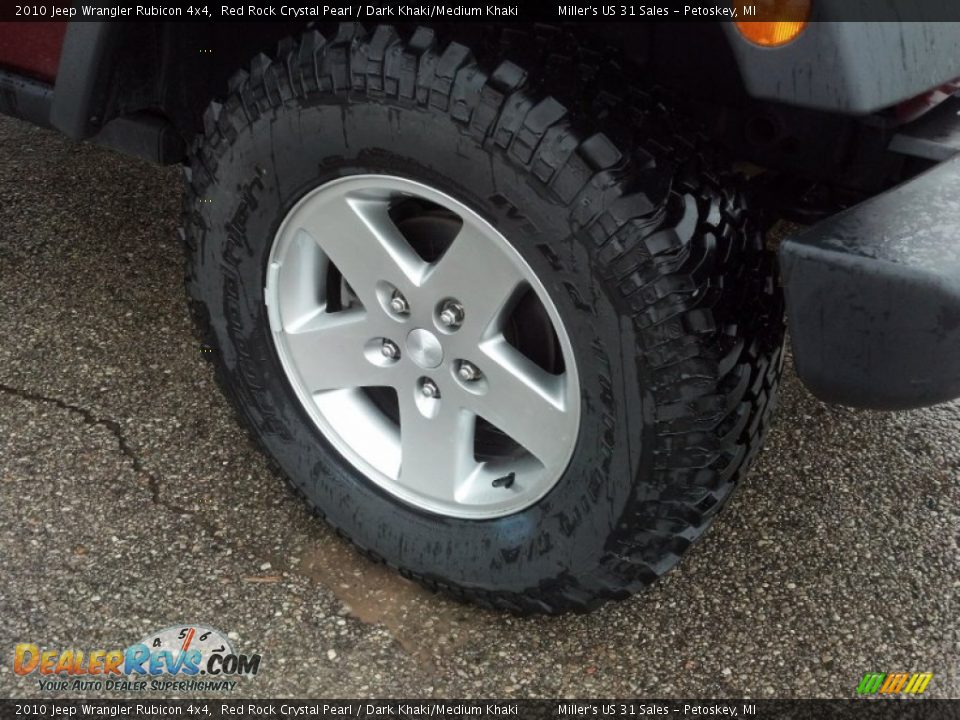 2010 Jeep Wrangler Rubicon 4x4 Red Rock Crystal Pearl / Dark Khaki/Medium Khaki Photo #8