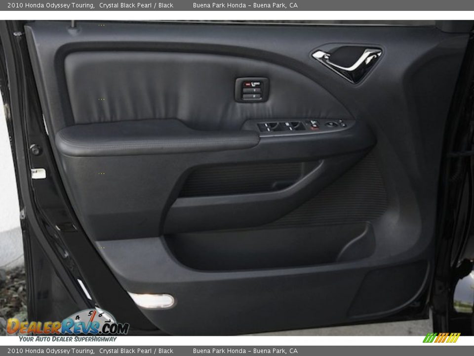 2010 Honda Odyssey Touring Crystal Black Pearl / Black Photo #32