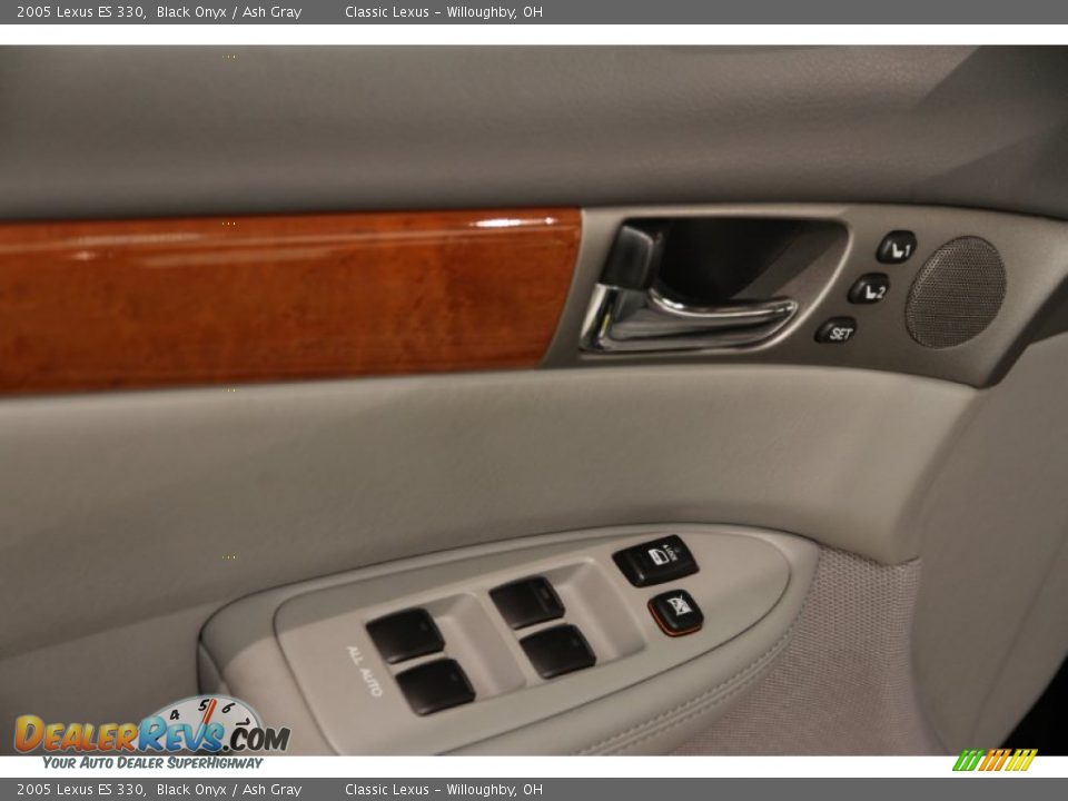 2005 Lexus ES 330 Black Onyx / Ash Gray Photo #5