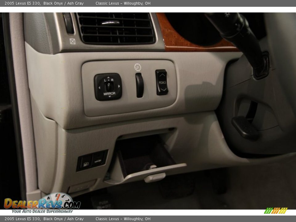 2005 Lexus ES 330 Black Onyx / Ash Gray Photo #8