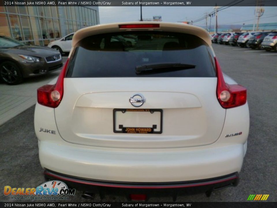 2014 Nissan Juke NISMO AWD Pearl White / NISMO Cloth/Gray Photo #6