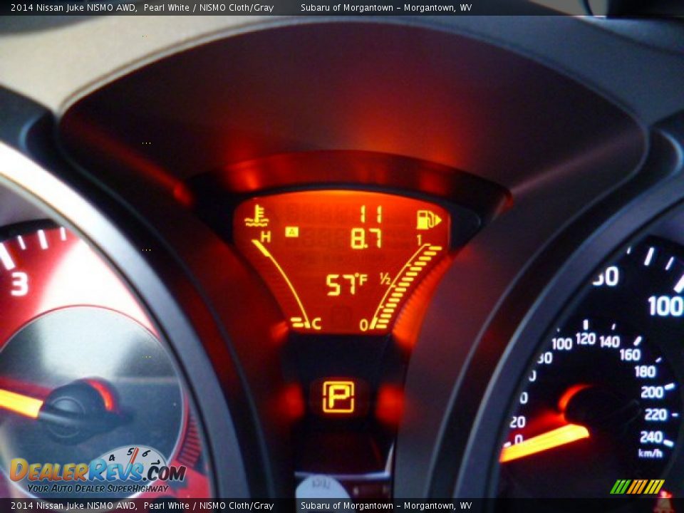 2014 Nissan Juke NISMO AWD Pearl White / NISMO Cloth/Gray Photo #20