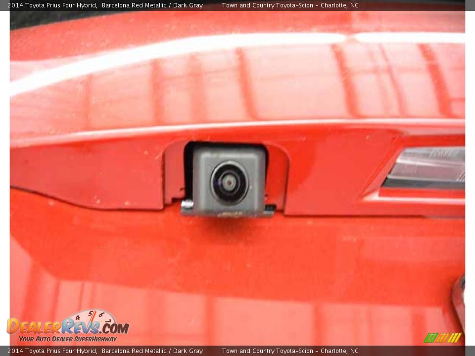 2014 Toyota Prius Four Hybrid Barcelona Red Metallic / Dark Gray Photo #32