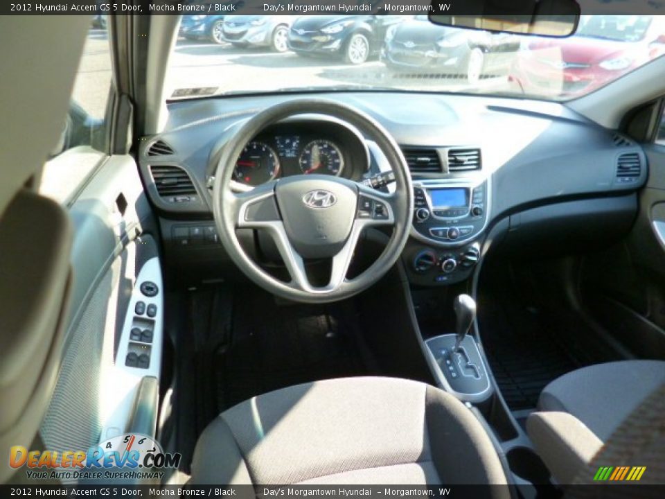 2012 Hyundai Accent GS 5 Door Mocha Bronze / Black Photo #15