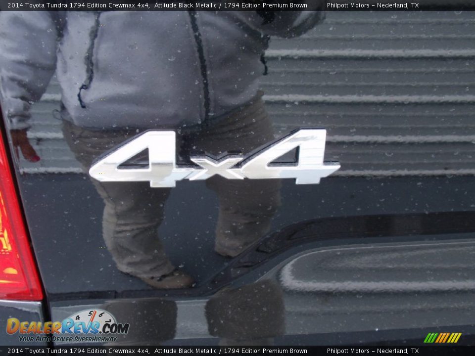 2014 Toyota Tundra 1794 Edition Crewmax 4x4 Attitude Black Metallic / 1794 Edition Premium Brown Photo #16