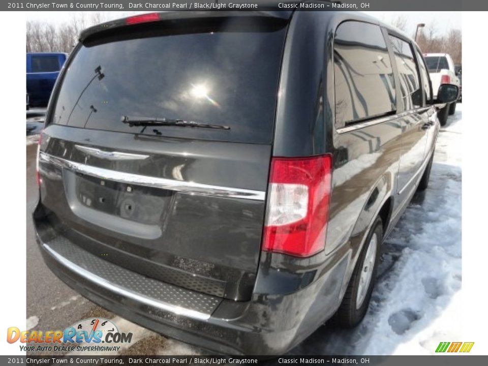 2011 Chrysler Town & Country Touring Dark Charcoal Pearl / Black/Light Graystone Photo #1