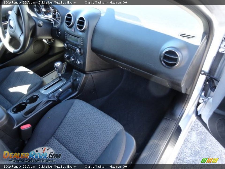 2009 Pontiac G6 Sedan Quicksilver Metallic / Ebony Photo #6