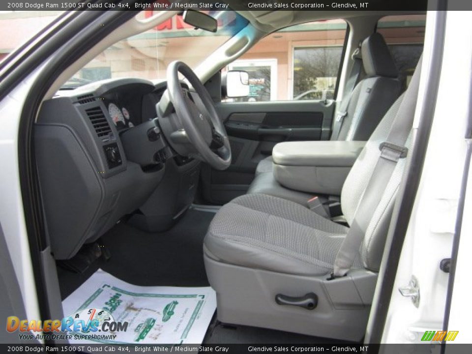 2008 Dodge Ram 1500 ST Quad Cab 4x4 Bright White / Medium Slate Gray Photo #6