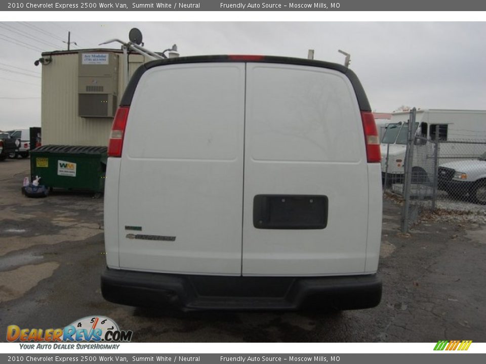 2010 Chevrolet Express 2500 Work Van Summit White / Neutral Photo #3