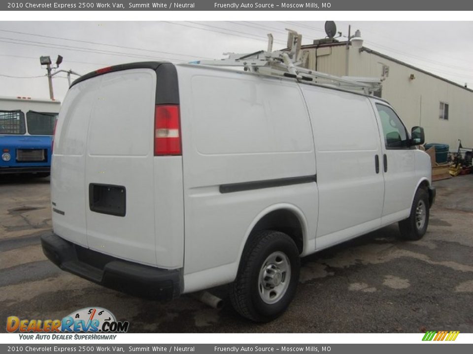 2010 Chevrolet Express 2500 Work Van Summit White / Neutral Photo #4