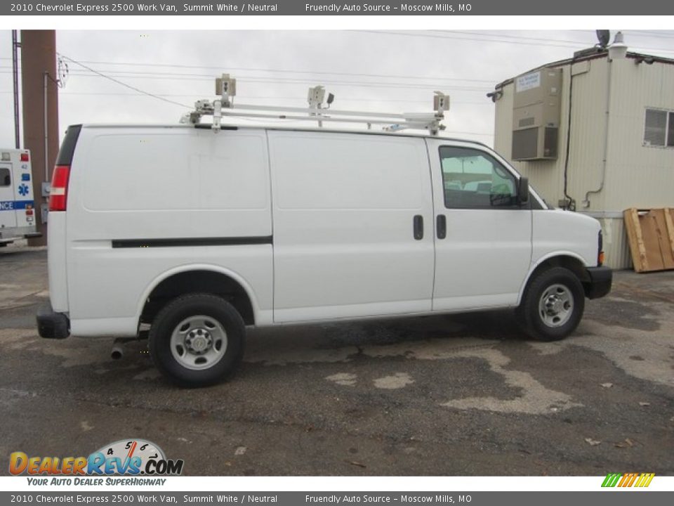 2010 Chevrolet Express 2500 Work Van Summit White / Neutral Photo #5