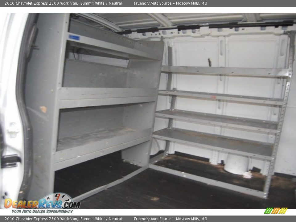 2010 Chevrolet Express 2500 Work Van Summit White / Neutral Photo #18