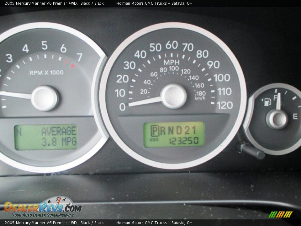 2005 Mercury Mariner V6 Premier 4WD Black / Black Photo #15