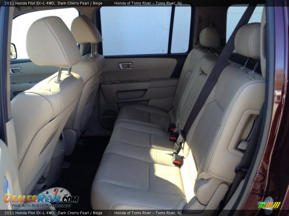 2011 Honda Pilot EX-L 4WD Dark Cherry Pearl / Beige Photo #11