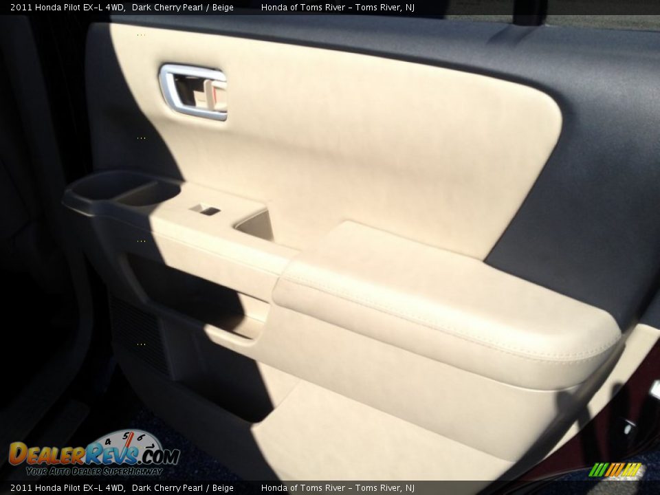 2011 Honda Pilot EX-L 4WD Dark Cherry Pearl / Beige Photo #28