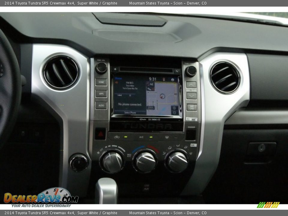2014 Toyota Tundra SR5 Crewmax 4x4 Super White / Graphite Photo #6