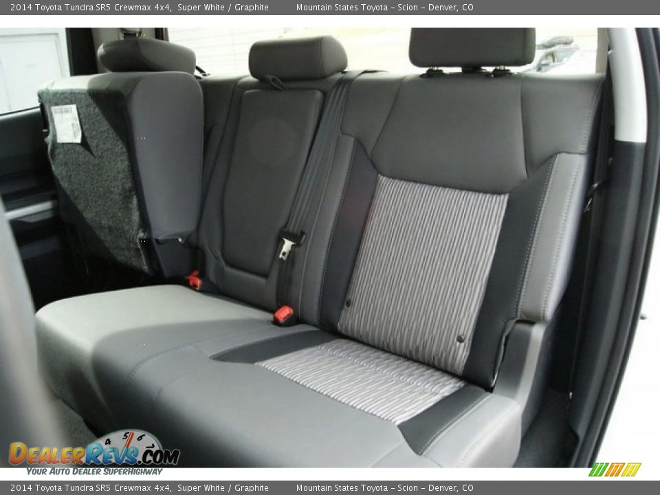 2014 Toyota Tundra SR5 Crewmax 4x4 Super White / Graphite Photo #7