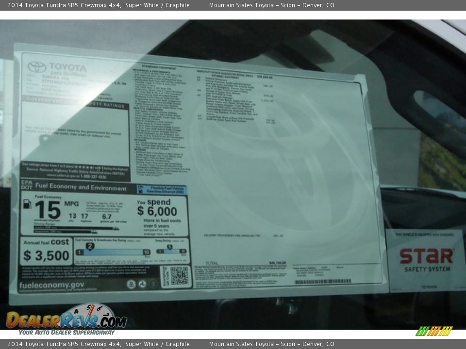 2014 Toyota Tundra SR5 Crewmax 4x4 Super White / Graphite Photo #10