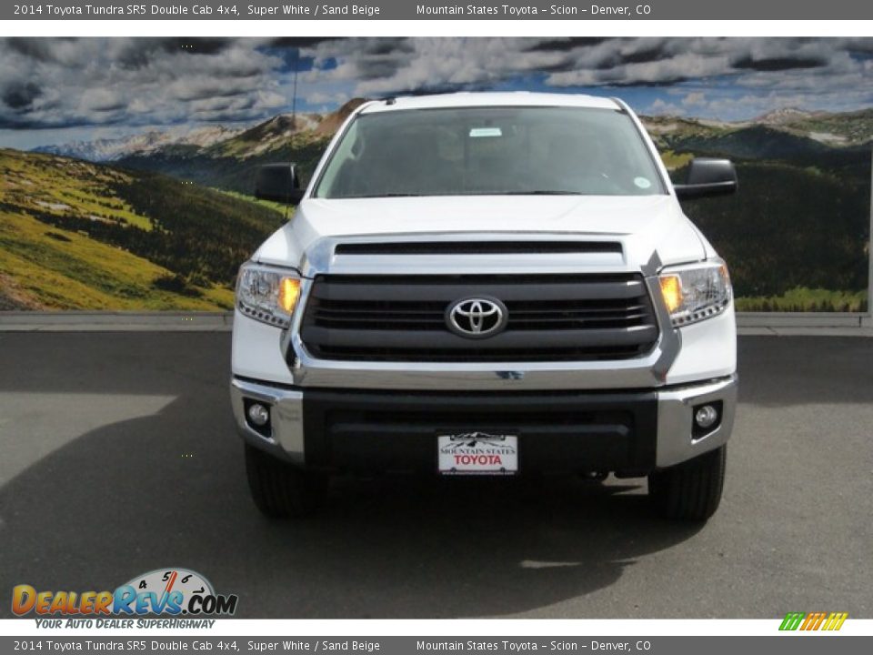 2014 Toyota Tundra SR5 Double Cab 4x4 Super White / Sand Beige Photo #2