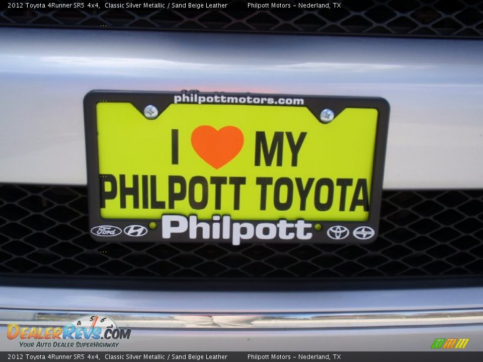 2012 Toyota 4Runner SR5 4x4 Classic Silver Metallic / Sand Beige Leather Photo #11