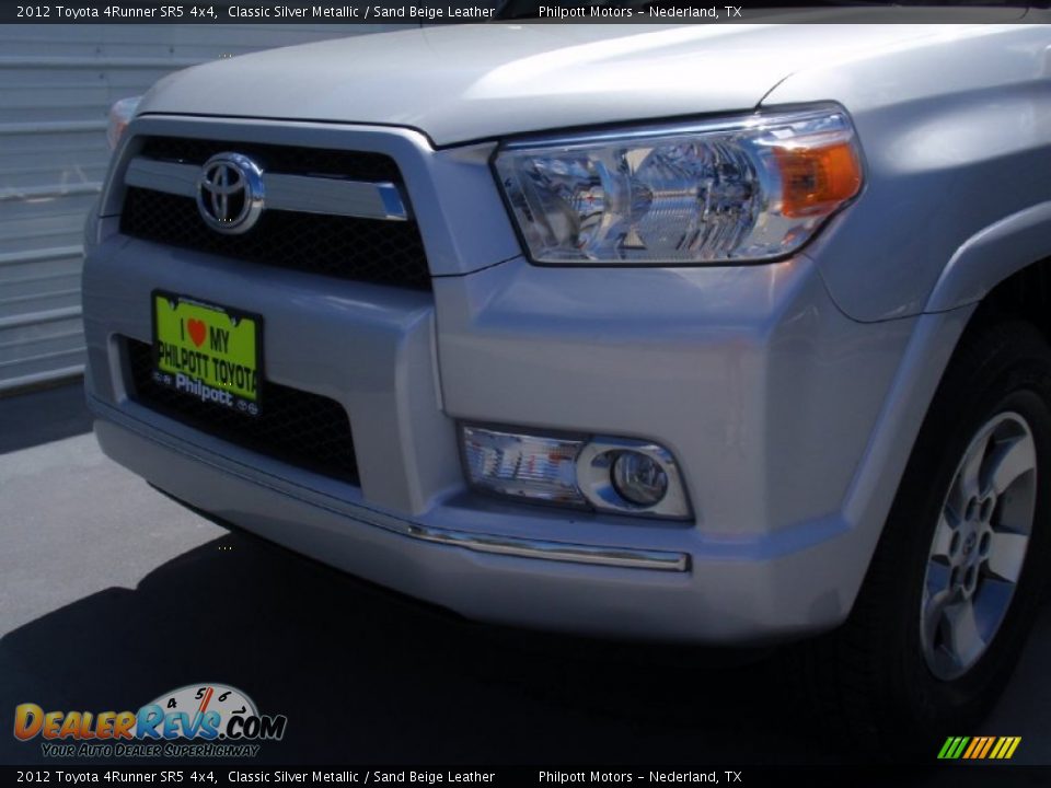 2012 Toyota 4Runner SR5 4x4 Classic Silver Metallic / Sand Beige Leather Photo #12