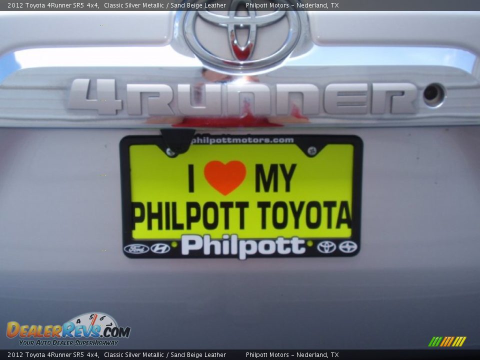 2012 Toyota 4Runner SR5 4x4 Classic Silver Metallic / Sand Beige Leather Photo #20