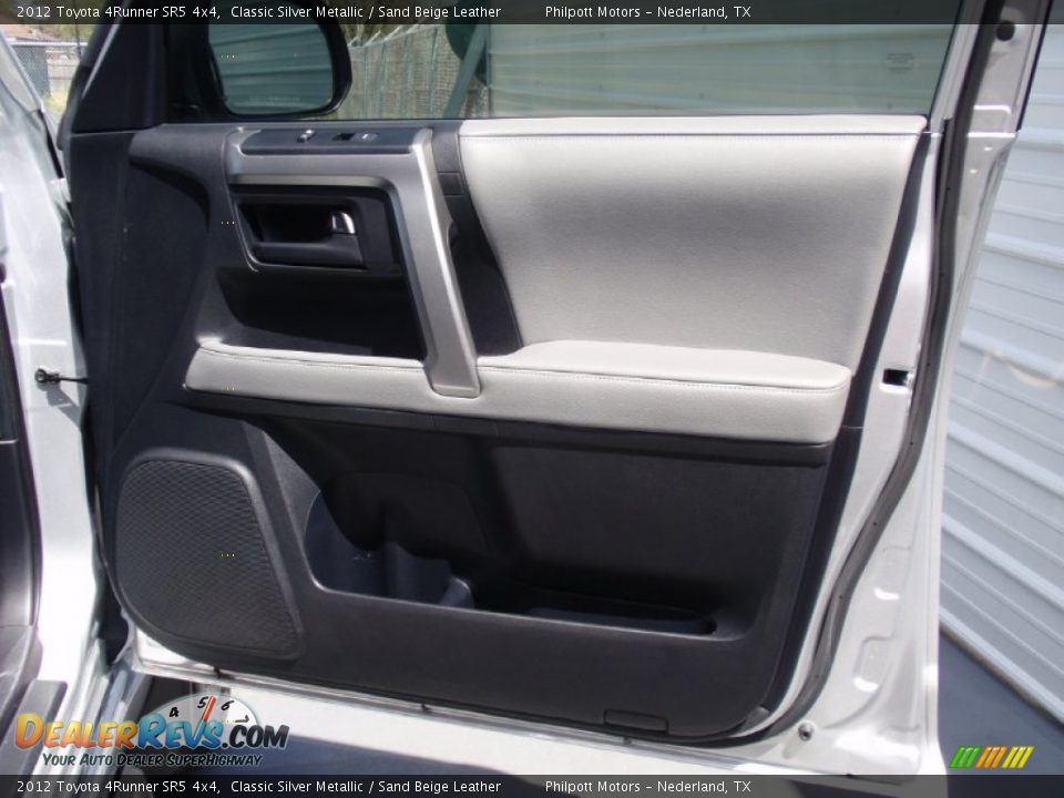 2012 Toyota 4Runner SR5 4x4 Classic Silver Metallic / Sand Beige Leather Photo #22