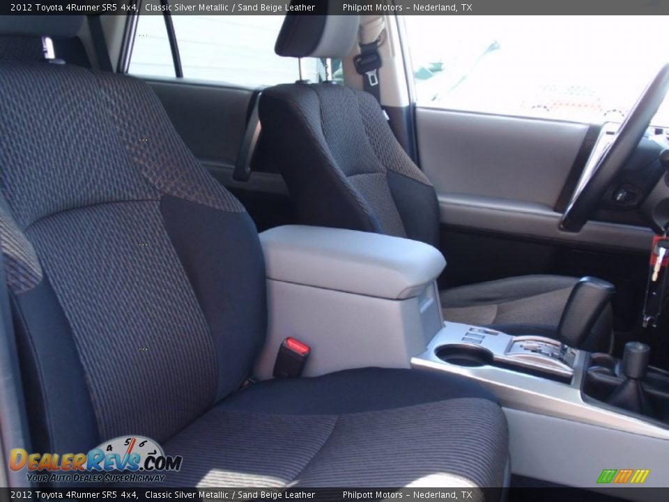 2012 Toyota 4Runner SR5 4x4 Classic Silver Metallic / Sand Beige Leather Photo #24