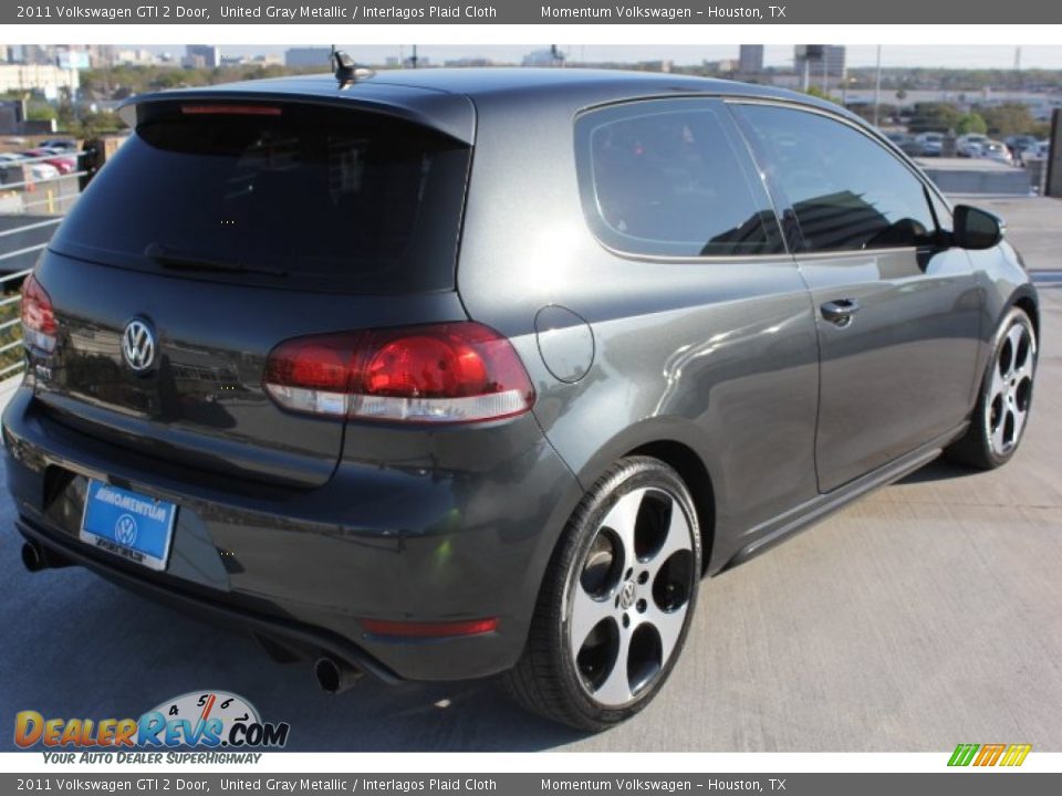 2011 Volkswagen GTI 2 Door United Gray Metallic / Interlagos Plaid Cloth Photo #9