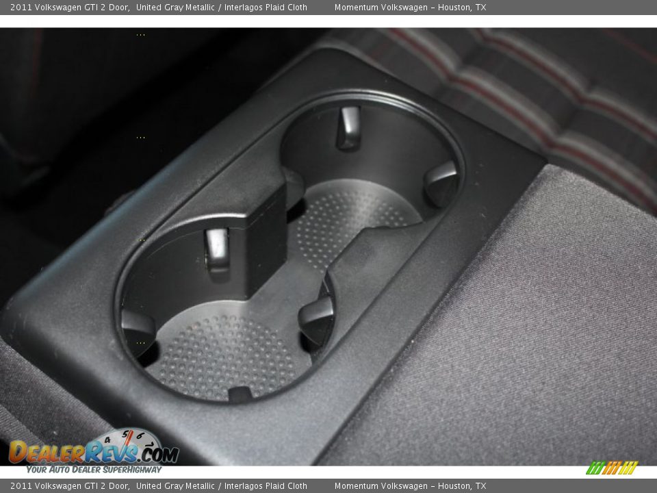 2011 Volkswagen GTI 2 Door United Gray Metallic / Interlagos Plaid Cloth Photo #17