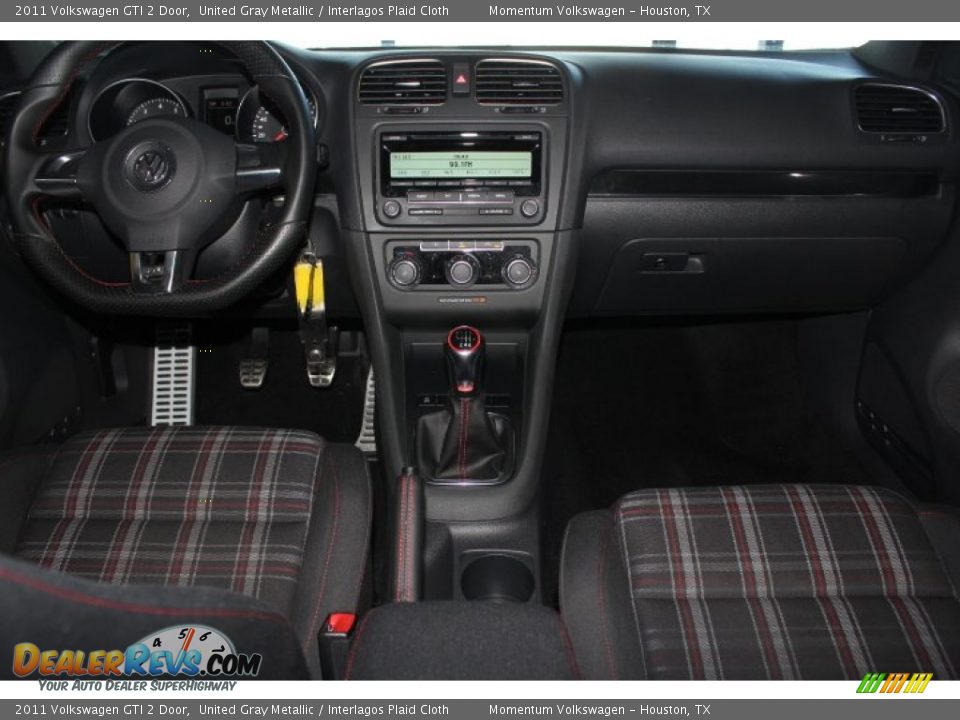 2011 Volkswagen GTI 2 Door United Gray Metallic / Interlagos Plaid Cloth Photo #19