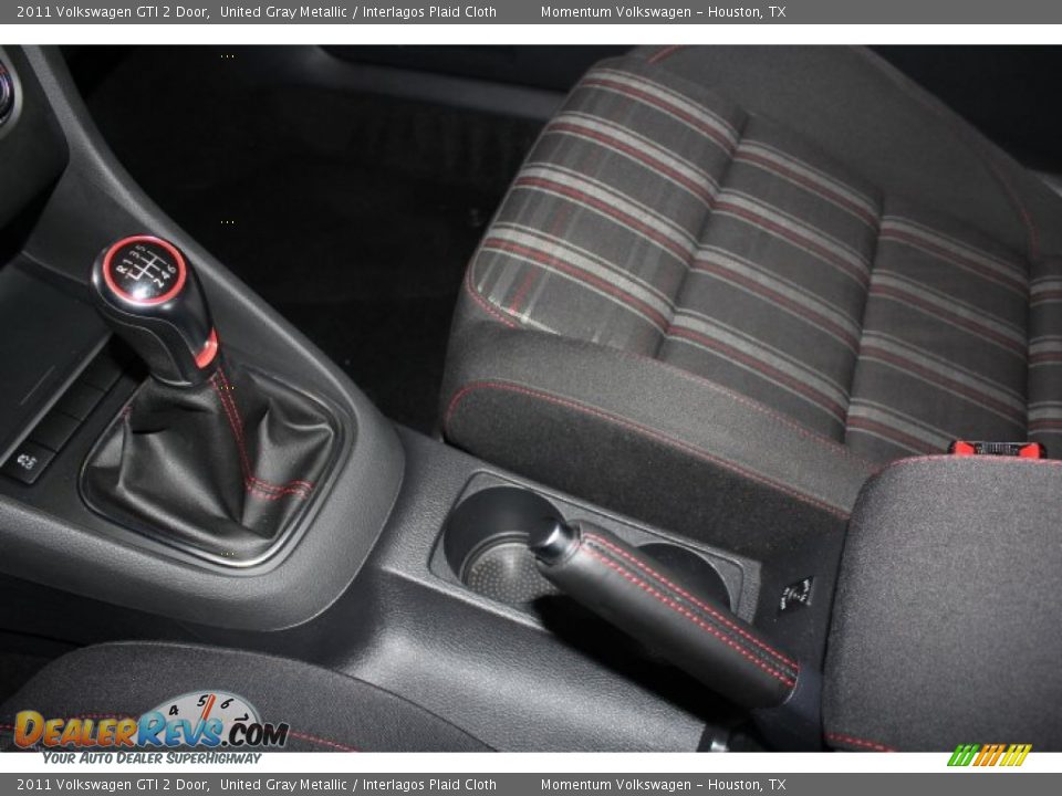2011 Volkswagen GTI 2 Door United Gray Metallic / Interlagos Plaid Cloth Photo #22