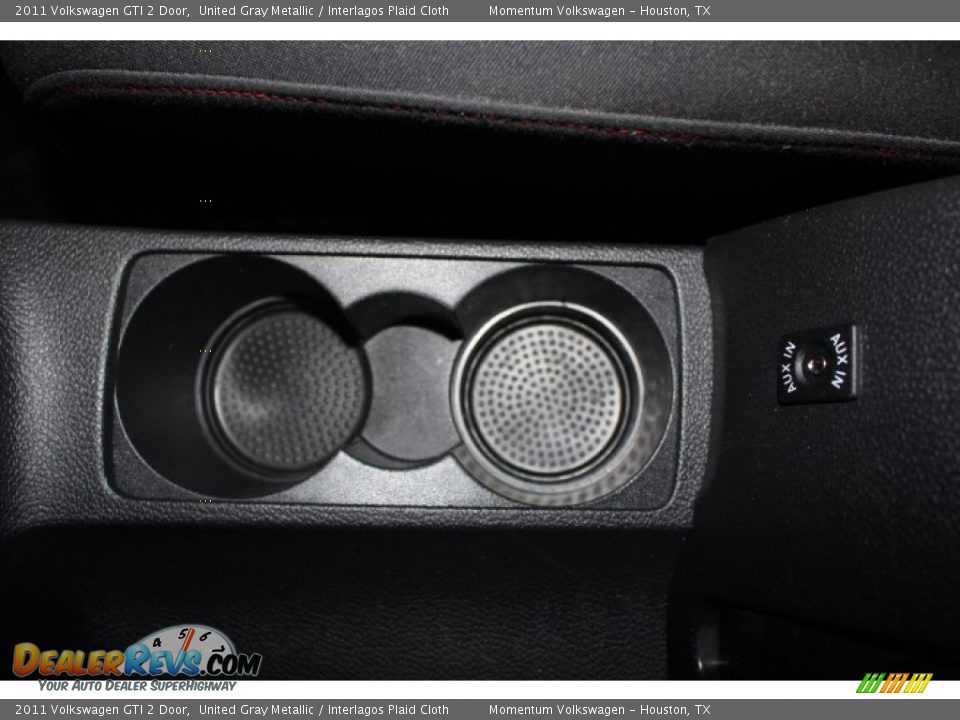 2011 Volkswagen GTI 2 Door United Gray Metallic / Interlagos Plaid Cloth Photo #24